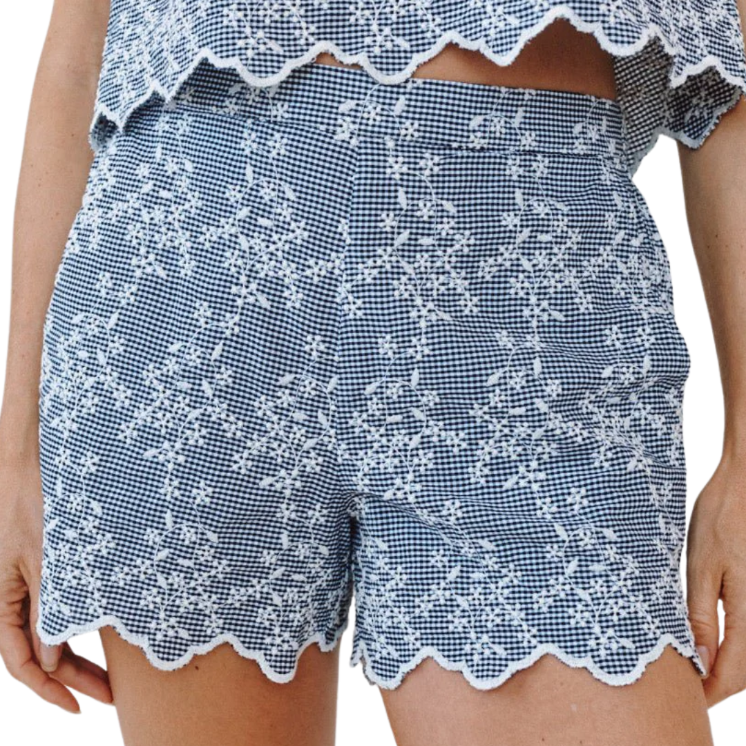Scallop Border Catalina Short in Floral Gingham