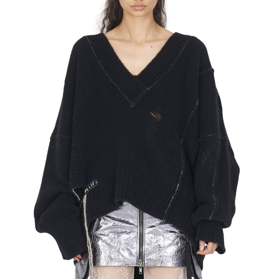 Yak Side Opening V-neck Sweater in Black