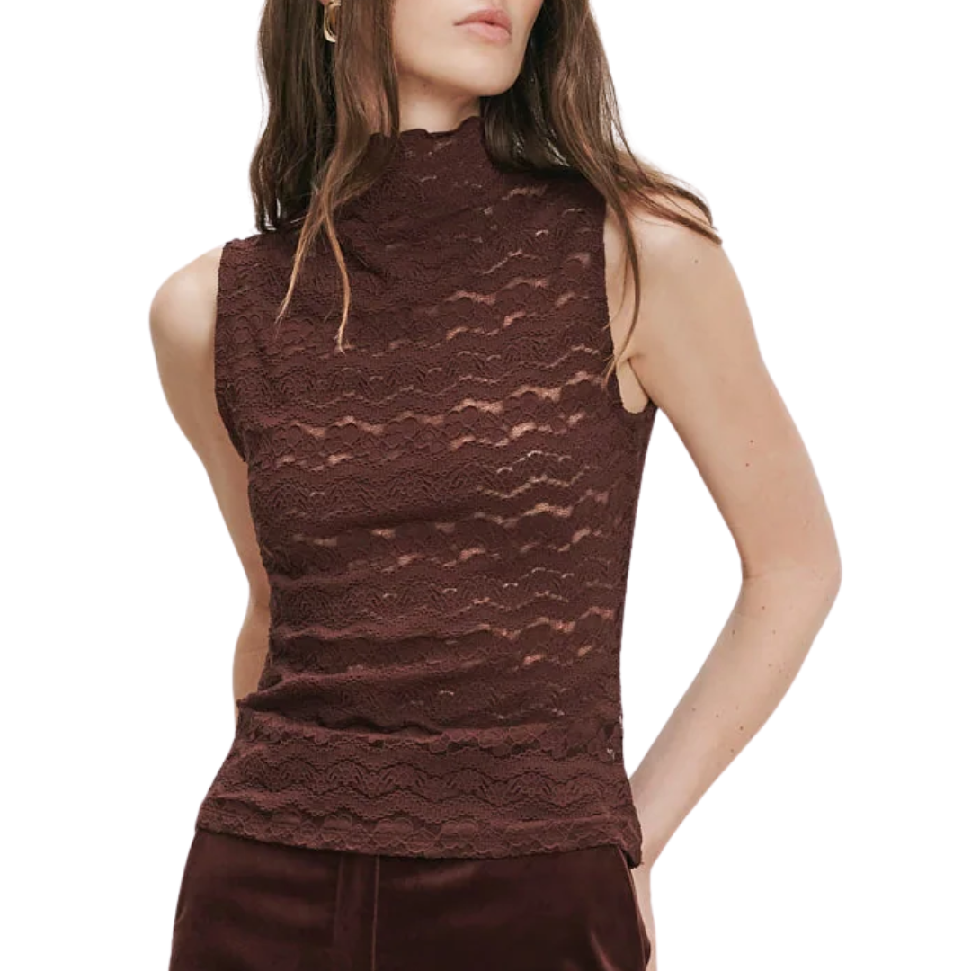 Alora Lace Top in Burgundy