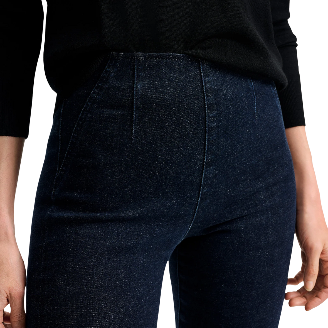 Beverly Off-Duty Skinny-Flare Jean in Oxford