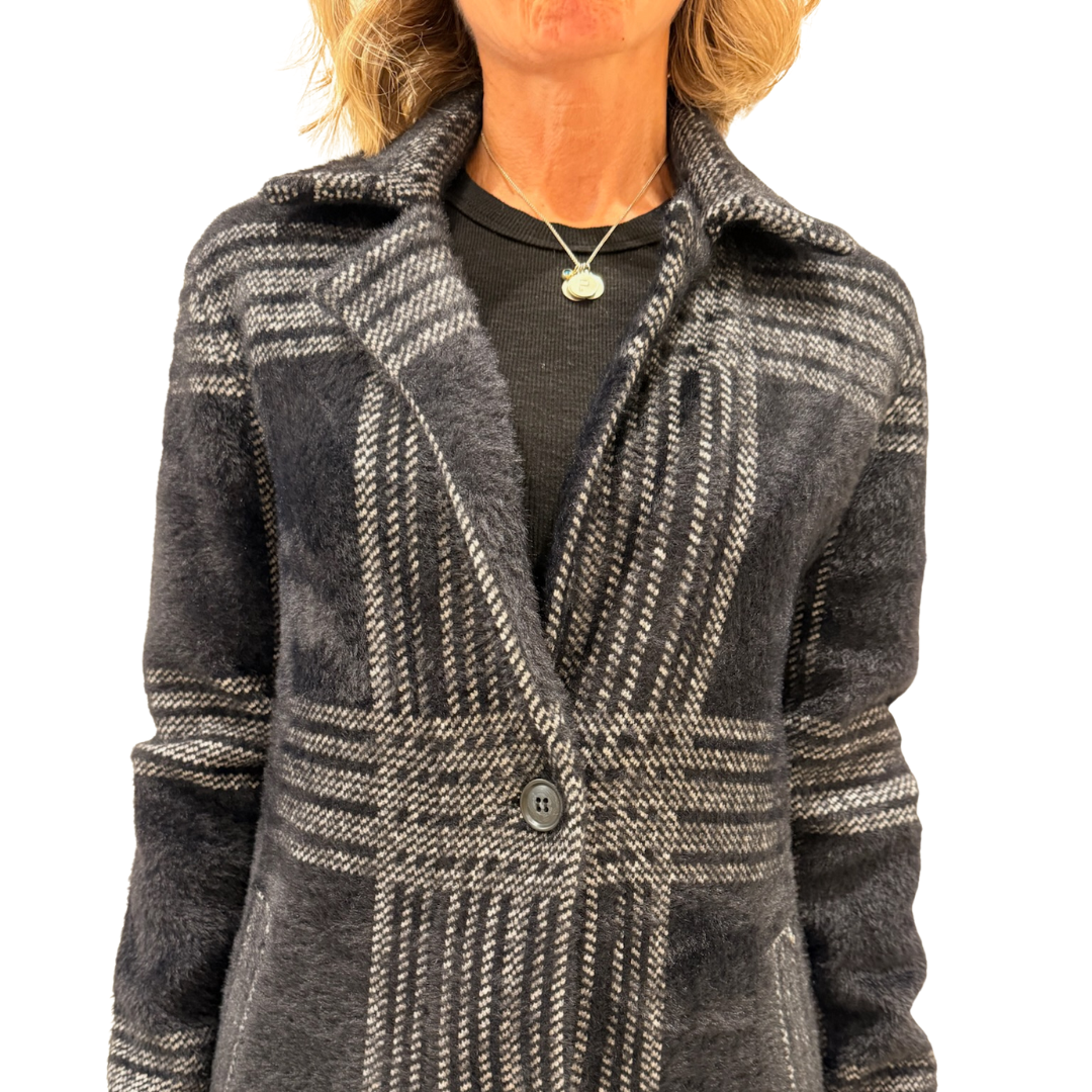 Lorie Single-Breasted Knit Coat in Black