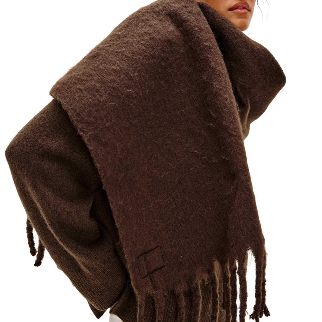 Oslo Scarf in Walnut