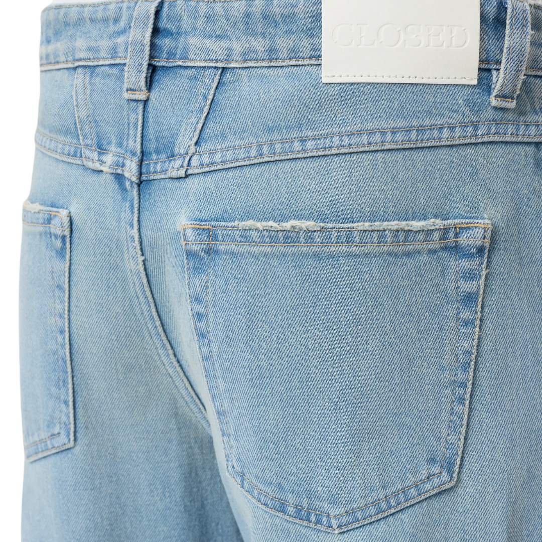 Gillan Wide in Light Blue