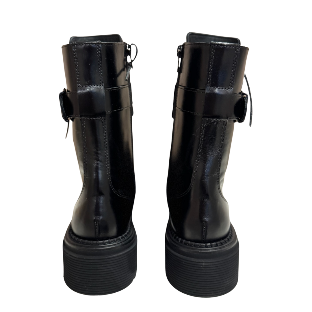 Siena Lace Up Boots in Black