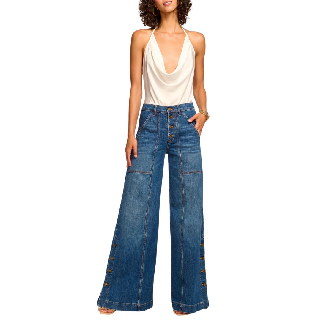 Flores High-Rise Wide Leg Jean in Medium Wash