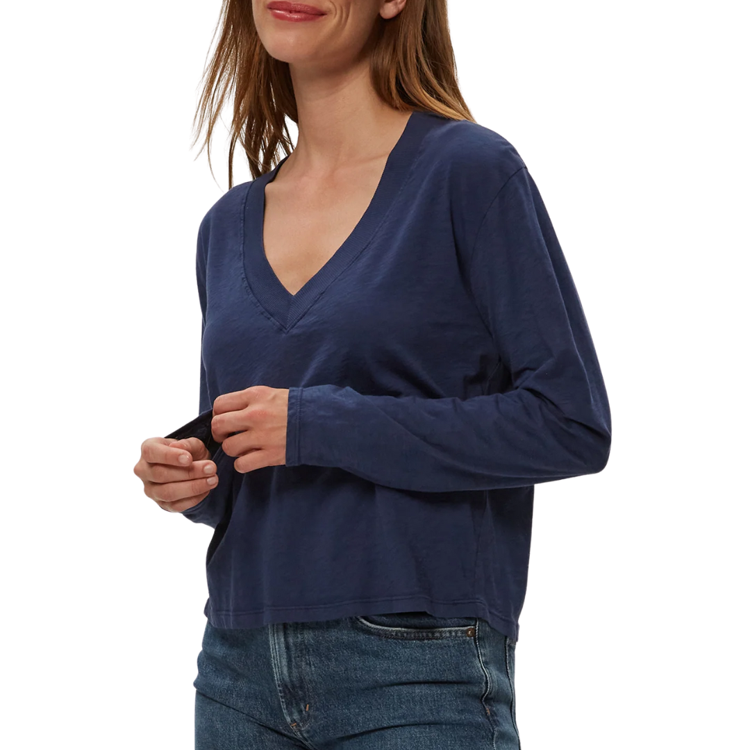 Brea Cropped V-Neck in Nocturnal