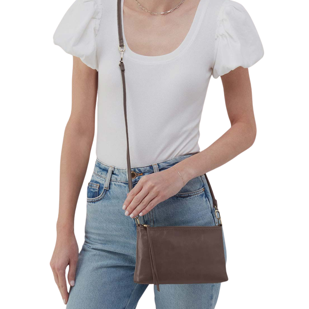 Darcy Crossbody in Hearthstone