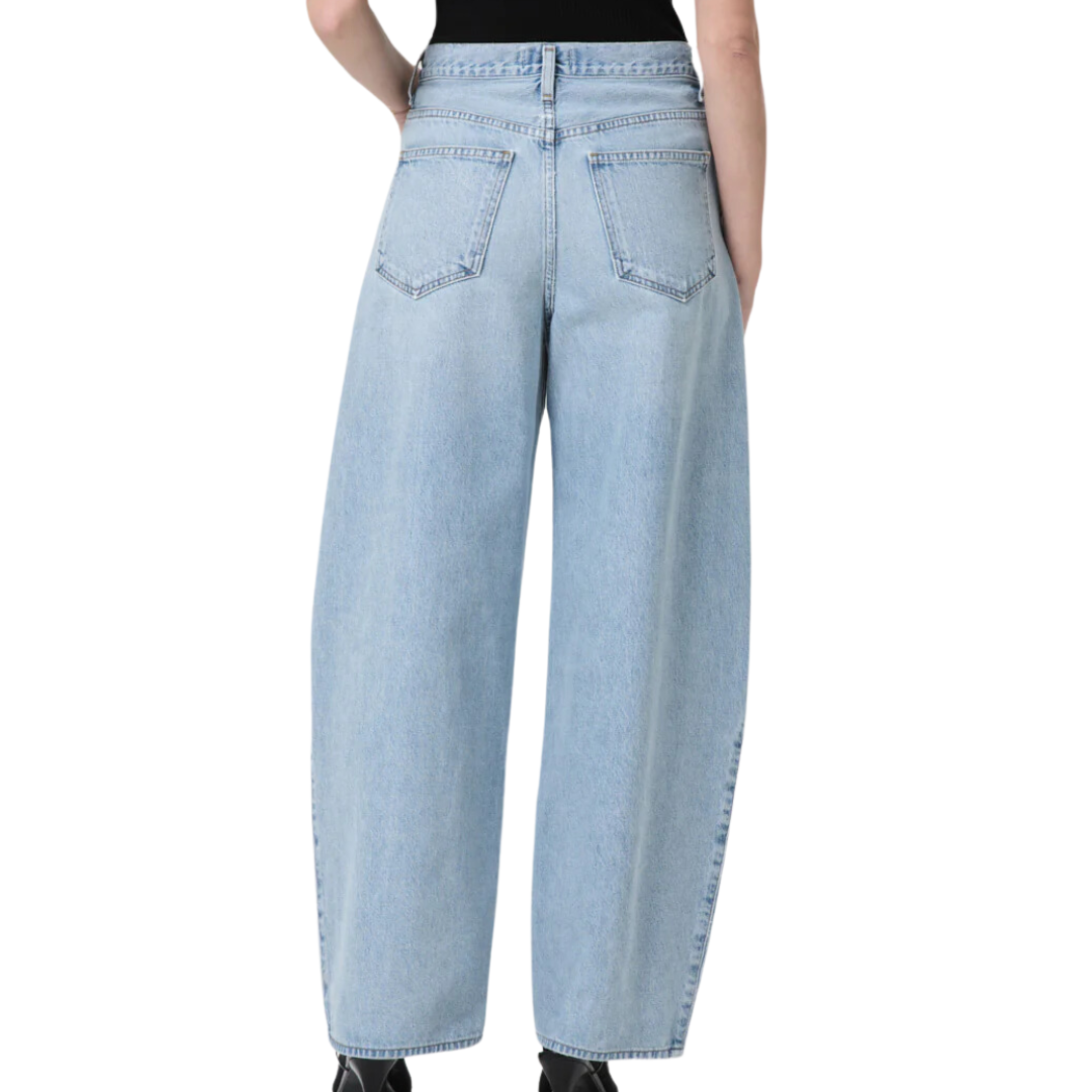 Kristen Jean in Exposure