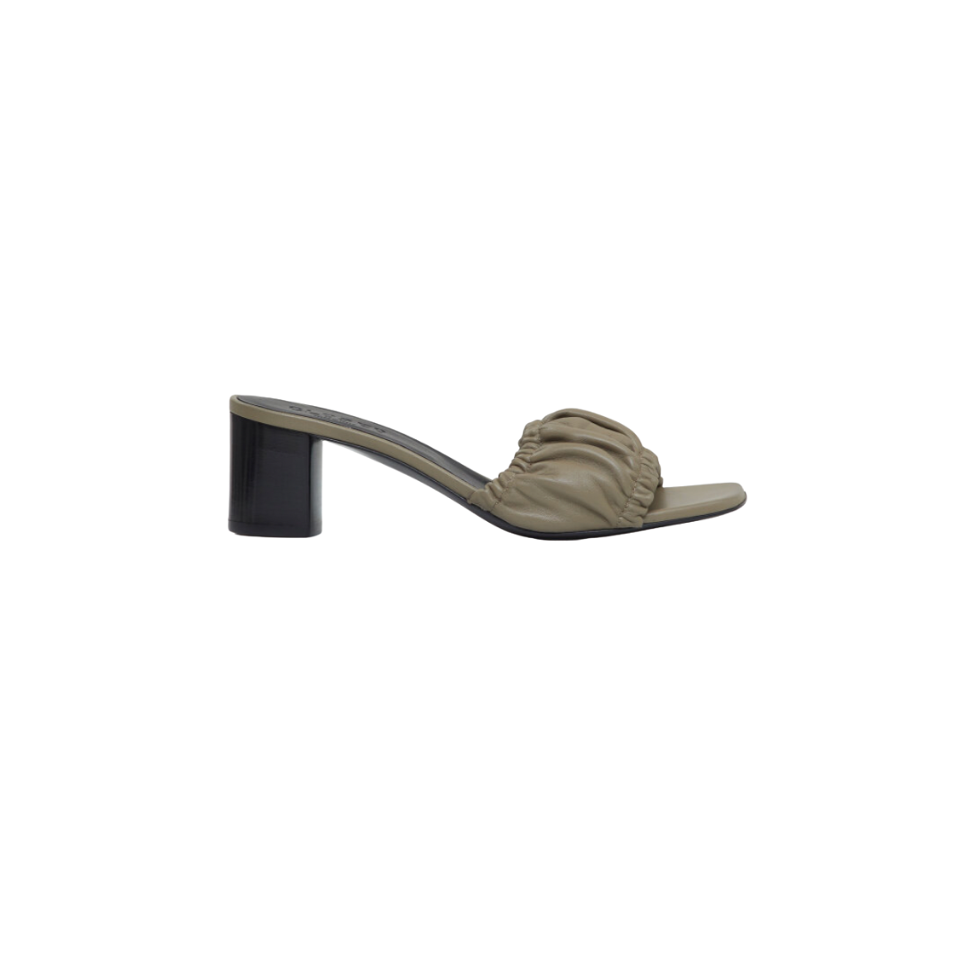 Closed Leather Mules in Burlywood