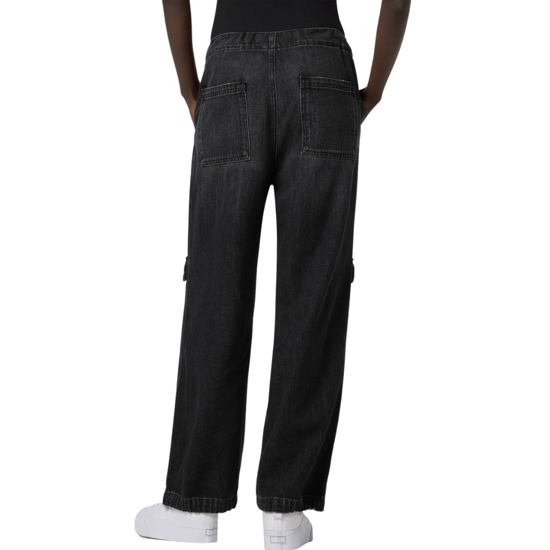 Drawstring Parachute Pant in Faded Black