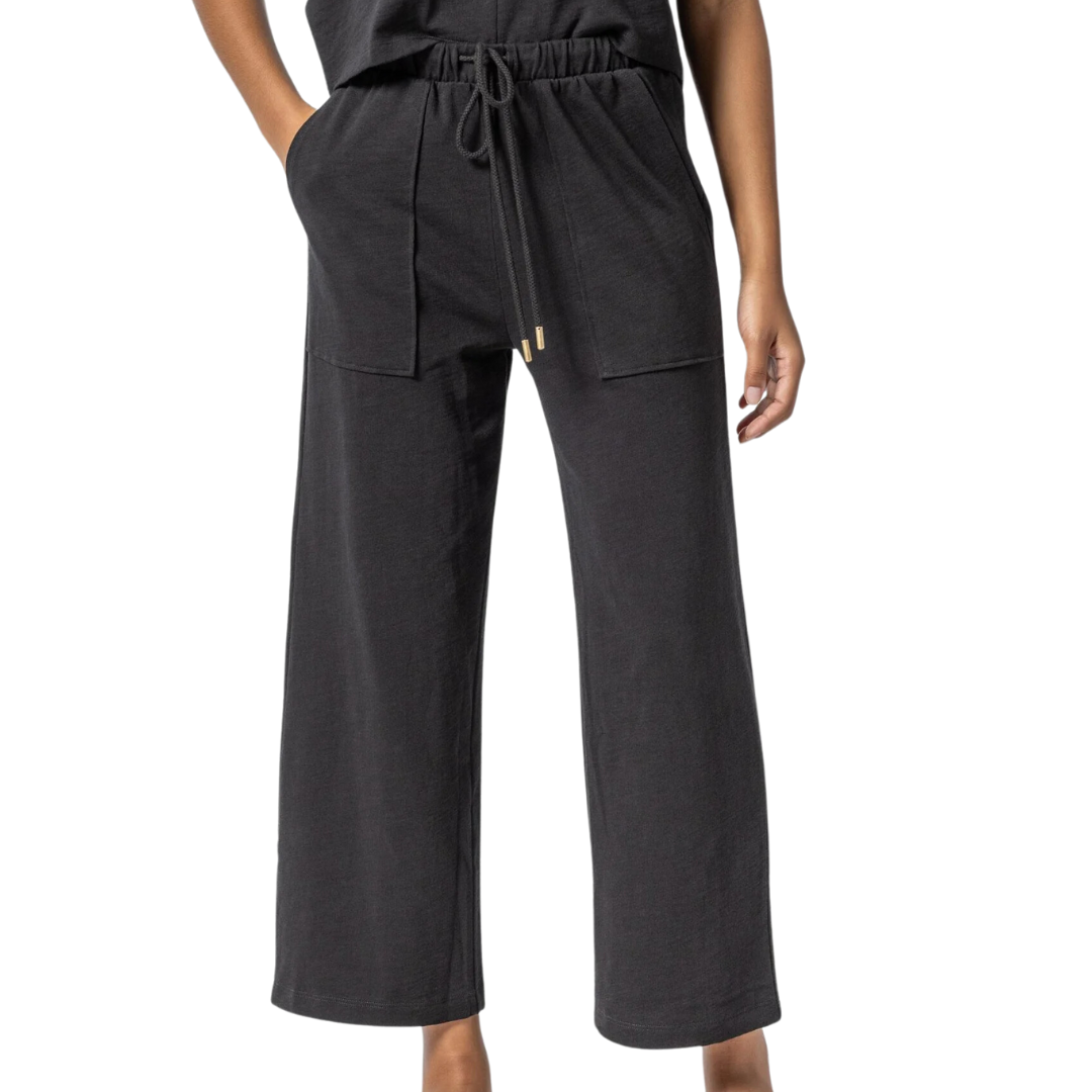 Cropped Pull On Pant in Black