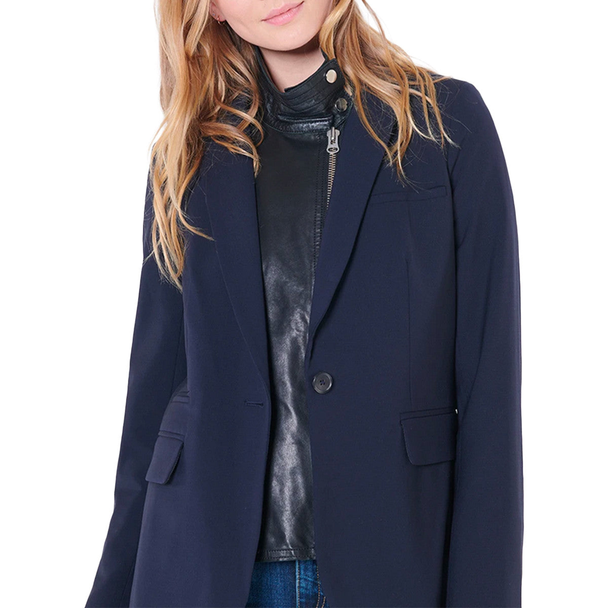 Moto Dickey in Black