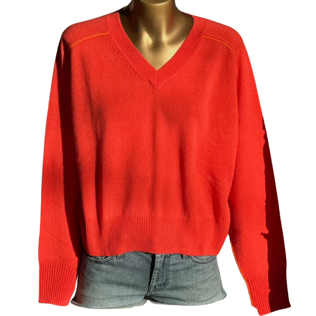 Boxy V Neck w/ Back Yoke in Coral Combo