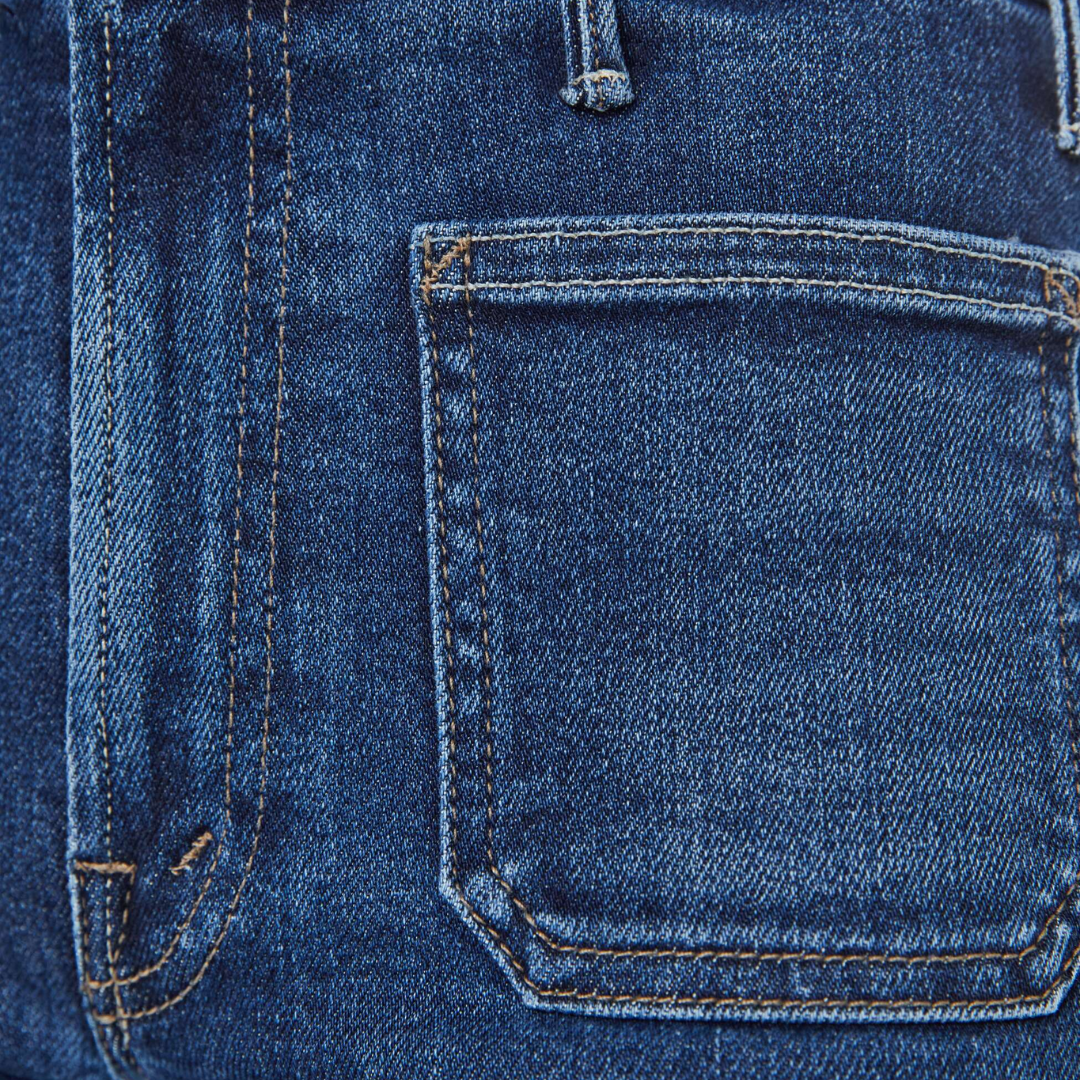 Petites The Lil Hustler Roller Patch Pocket Skimp in One Last Shot