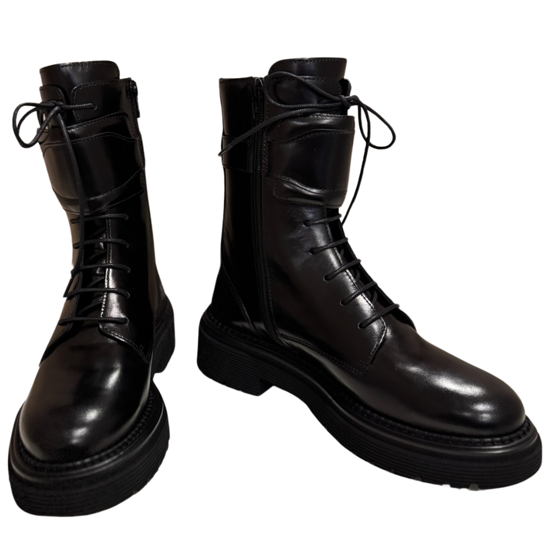 Siena Lace Up Boots in Black