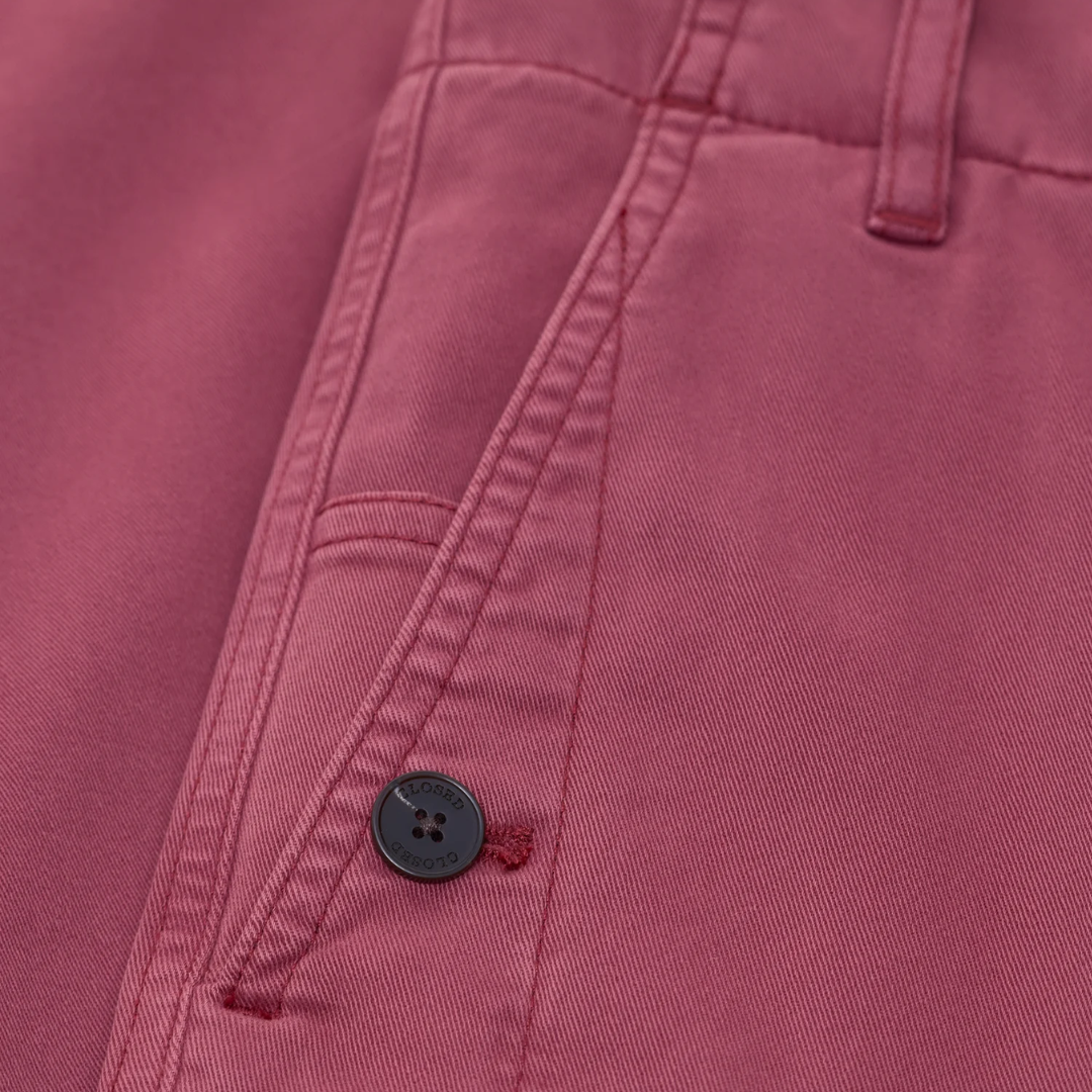 Rovea Relaxed in Cherry Red