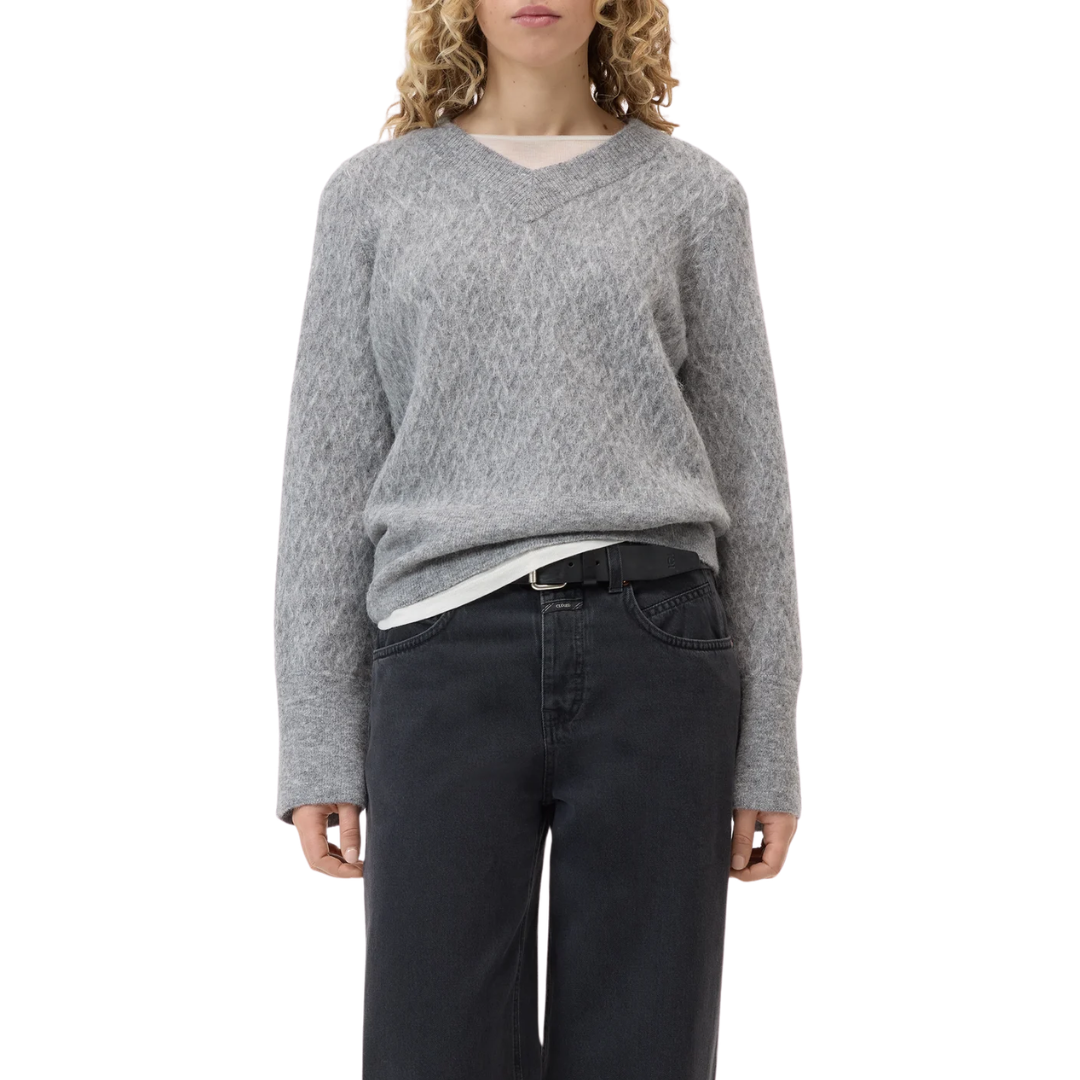 V-Neck Long Sleeve in Light Grey Melange