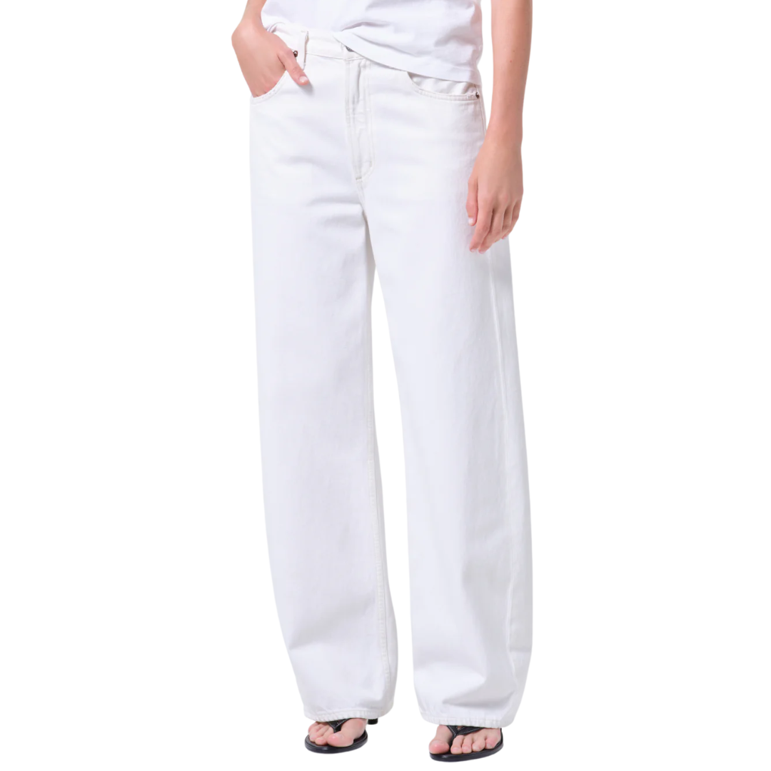 Low Curve Jean in Milkshake