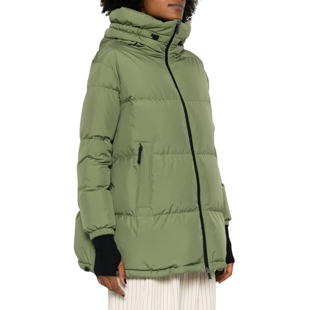 Zip-Up Down Jacket in Oliva