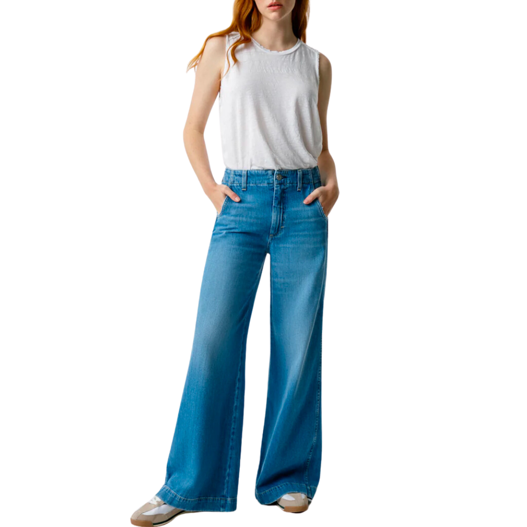 Edith Trouser in Amity