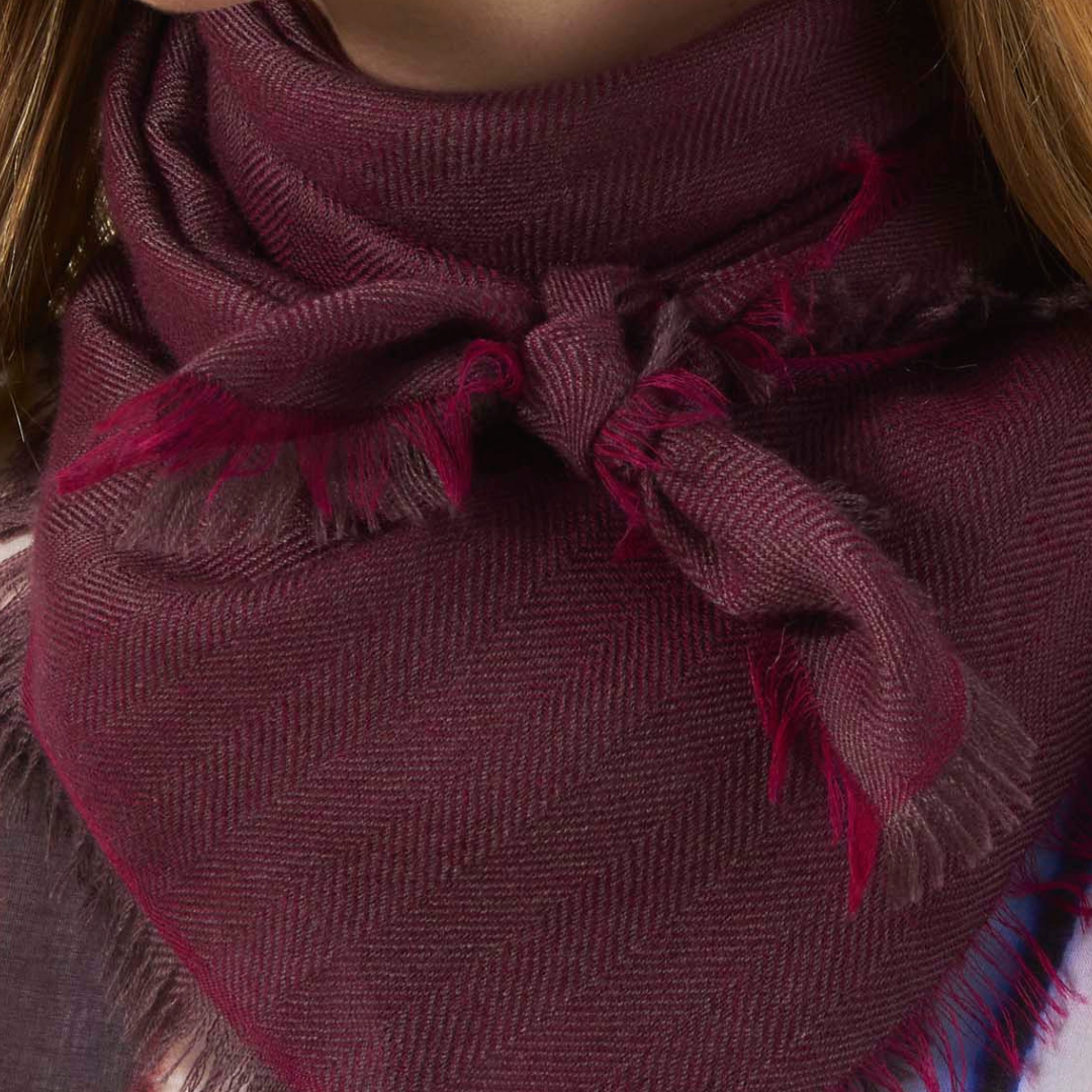 Summer Cashmere Scarf in Date