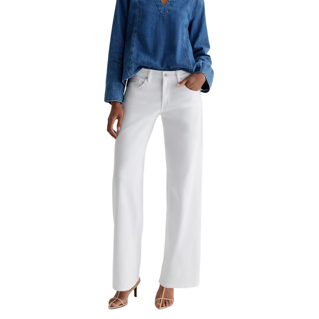 Adria in Gallery White