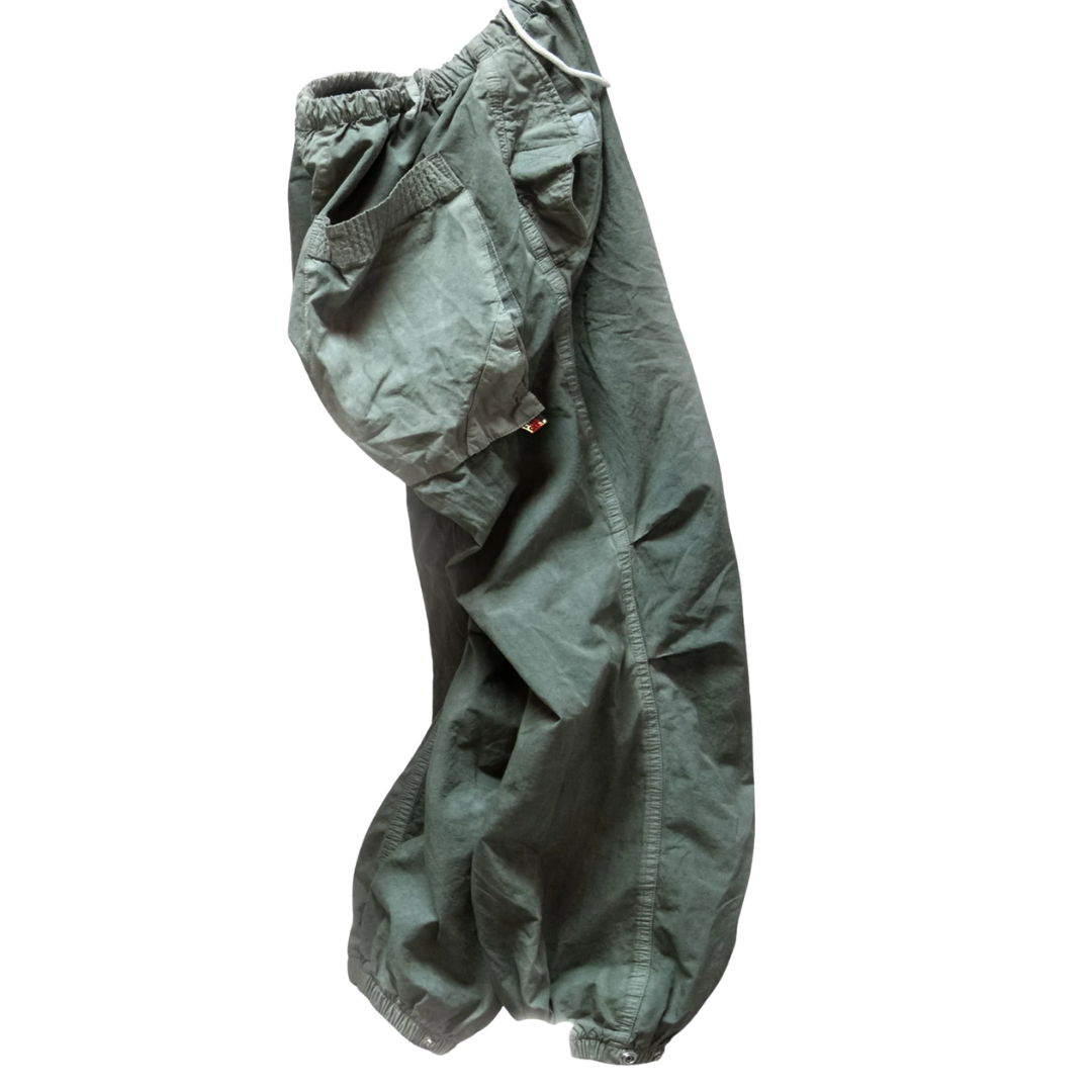 Canyonkid Outofsight Flapsnap Pant in Greendirtpowder