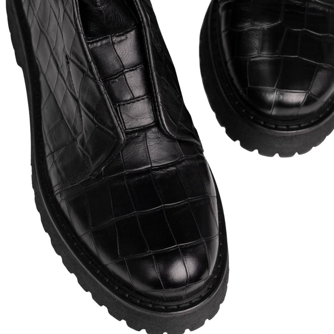 Kuni No Lace Cocco Ankle Boot in Black
