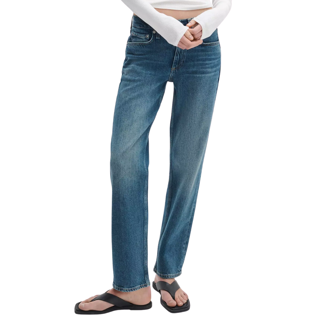 Harlow Ankle Straight Jeans in Easton