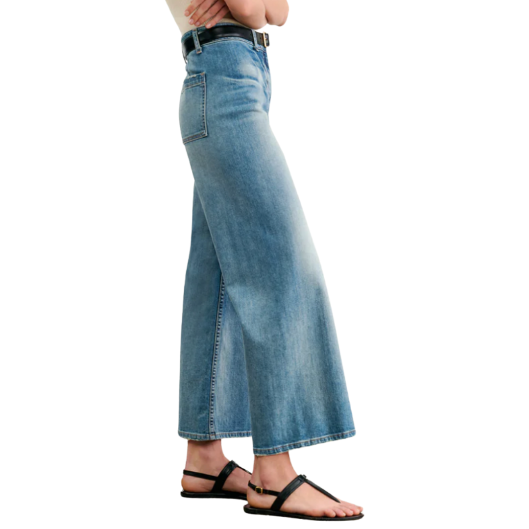Megan Jean in Summer Wash