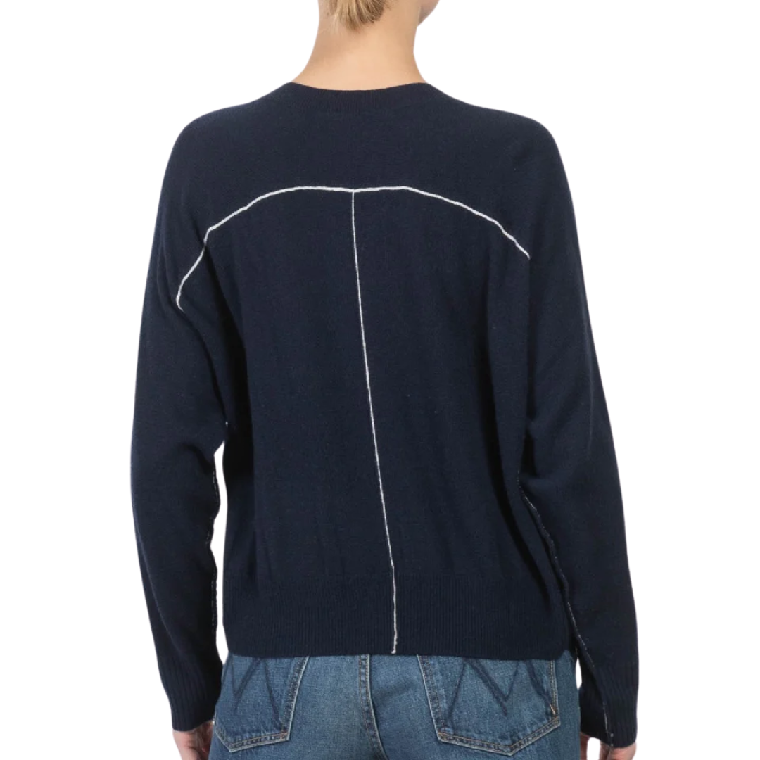 Boxy V Neck w/ Back Yoke in Navy Combo