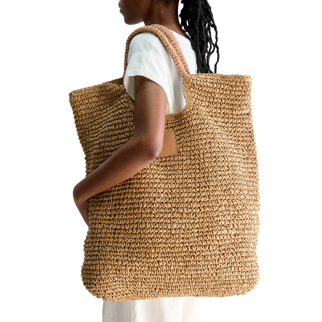 Ogico Straw Shopping Bag in Natural