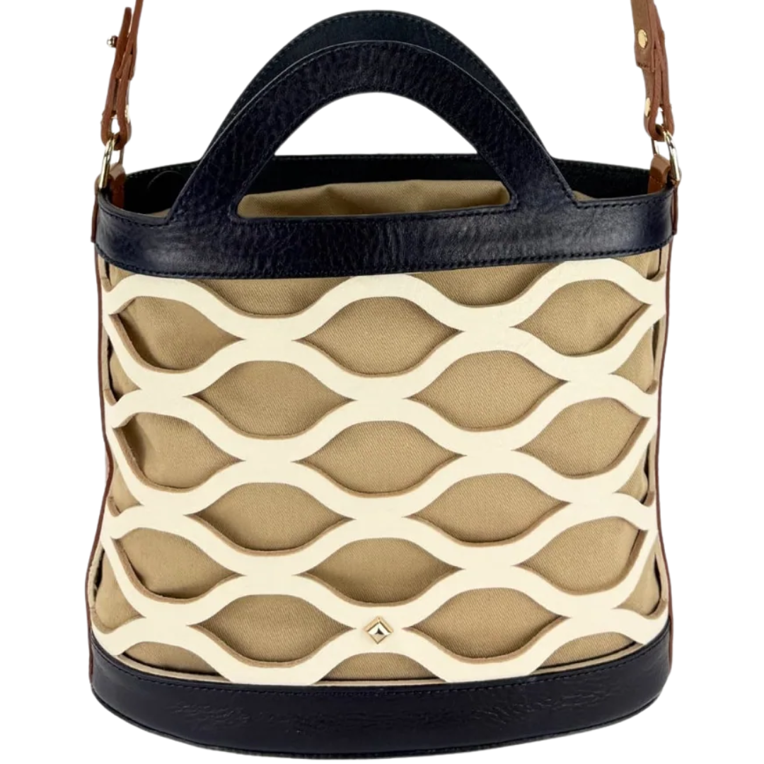 Le Chris Clown Bag in Crema Marine Camel