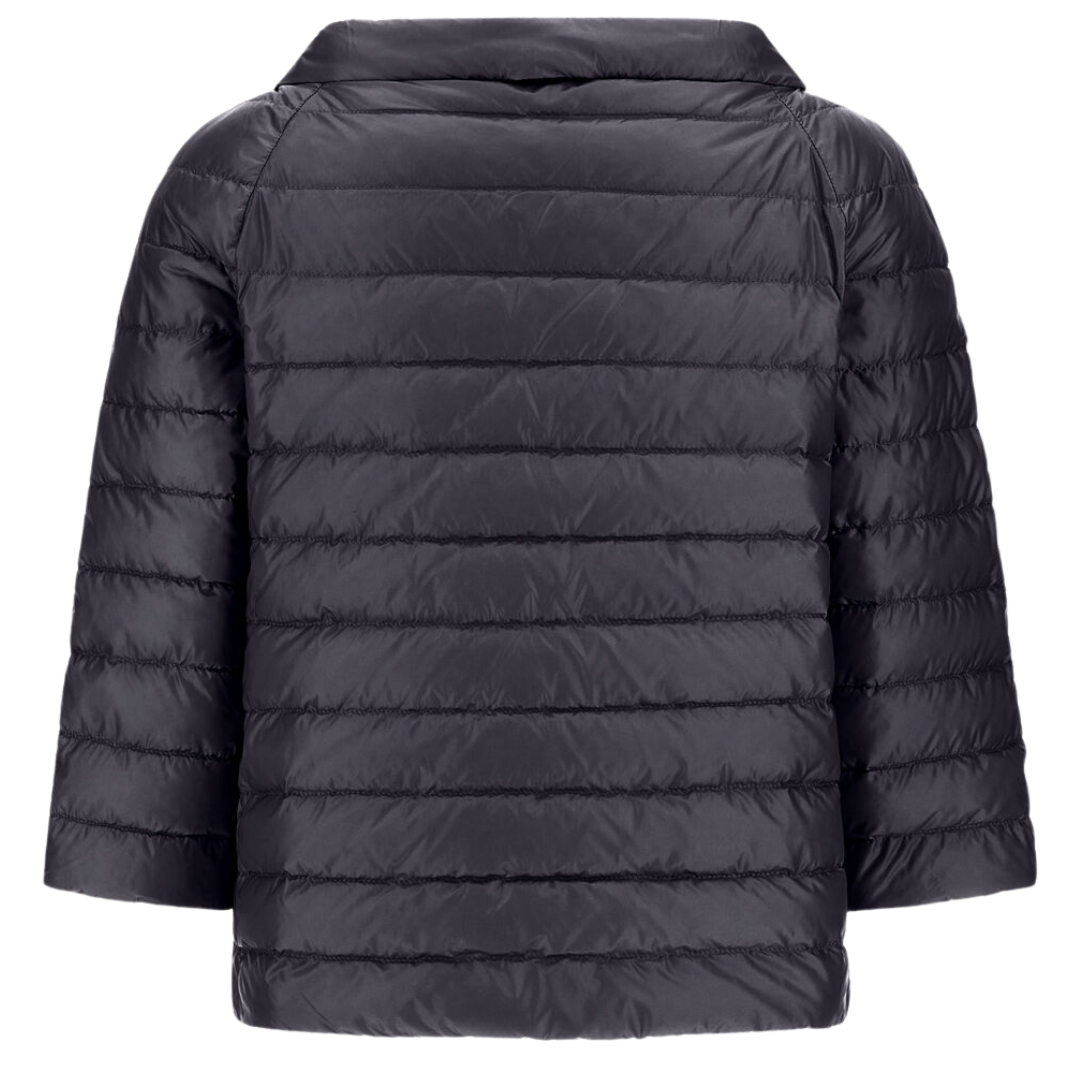 Reversible Cape Nylon Ultralight in Black/Chantilly