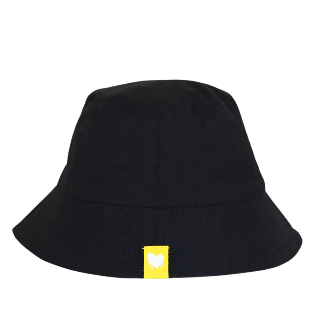 Bucket Hat Heart in Black