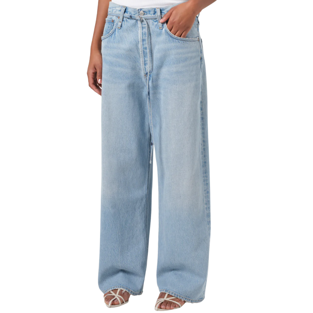 Emmi Jean in Incline