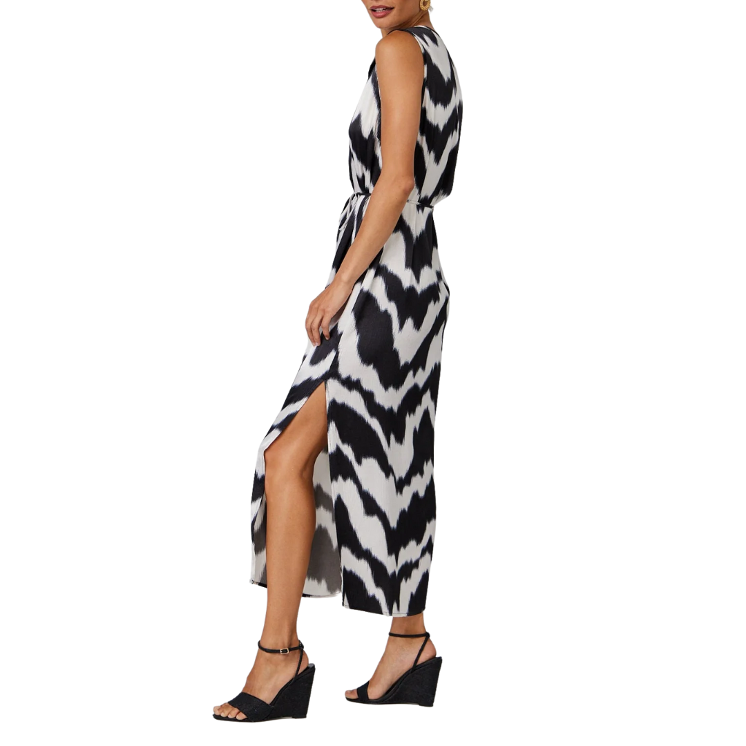 Sleeveless Belted Maxi Dress in Abstract Ikat Print