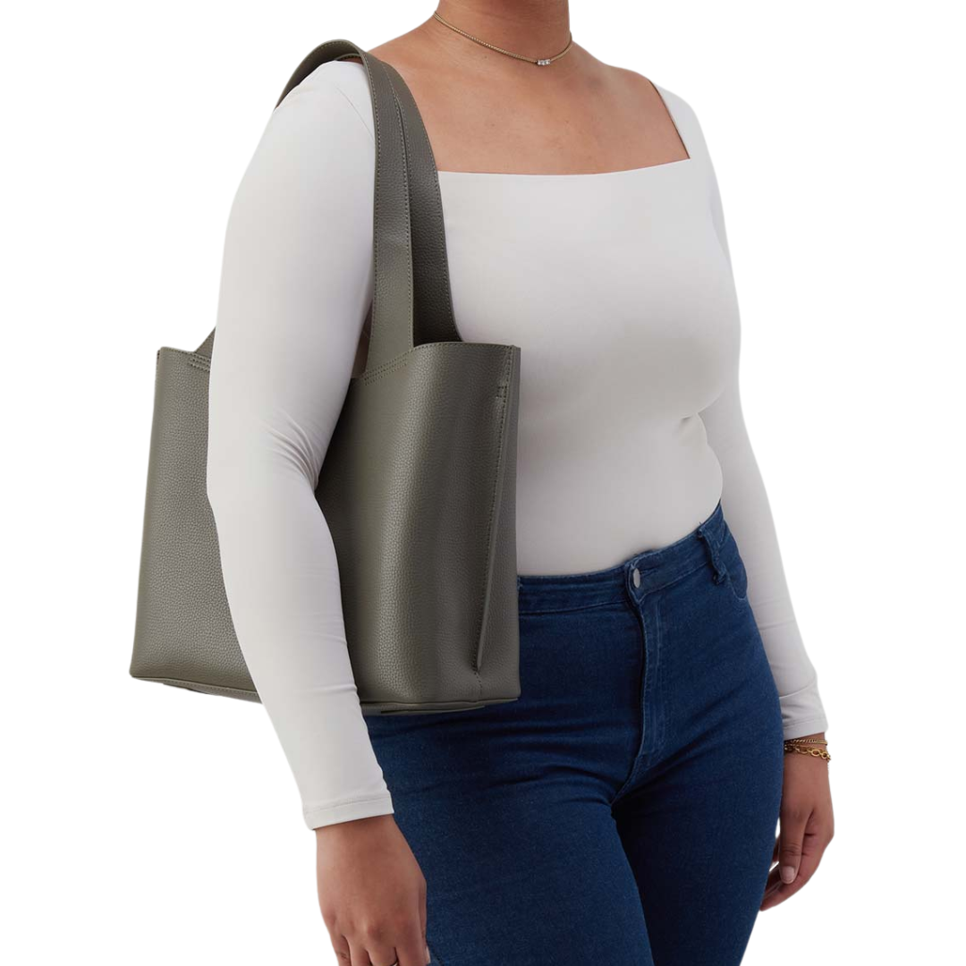 Vida Medium Tote in Desert Palm