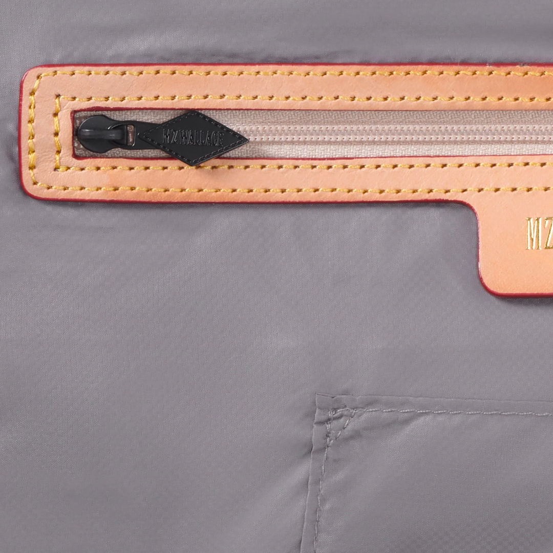 Metro Sling in Black