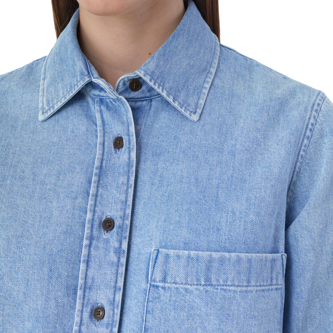 Cropped Denim Shirt in Mid Blue