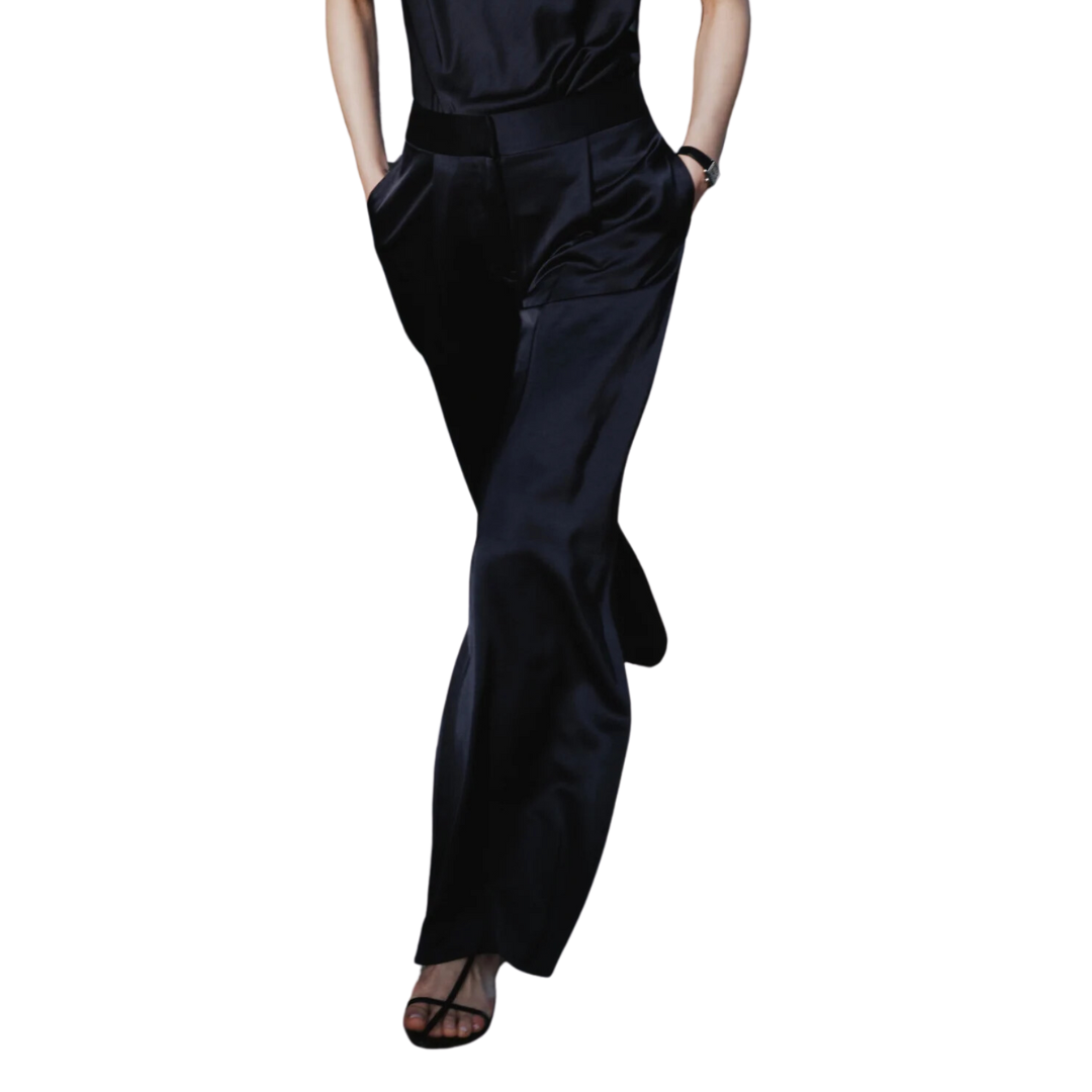 Neve Mid-Waisted Wideleg Trouser in Black