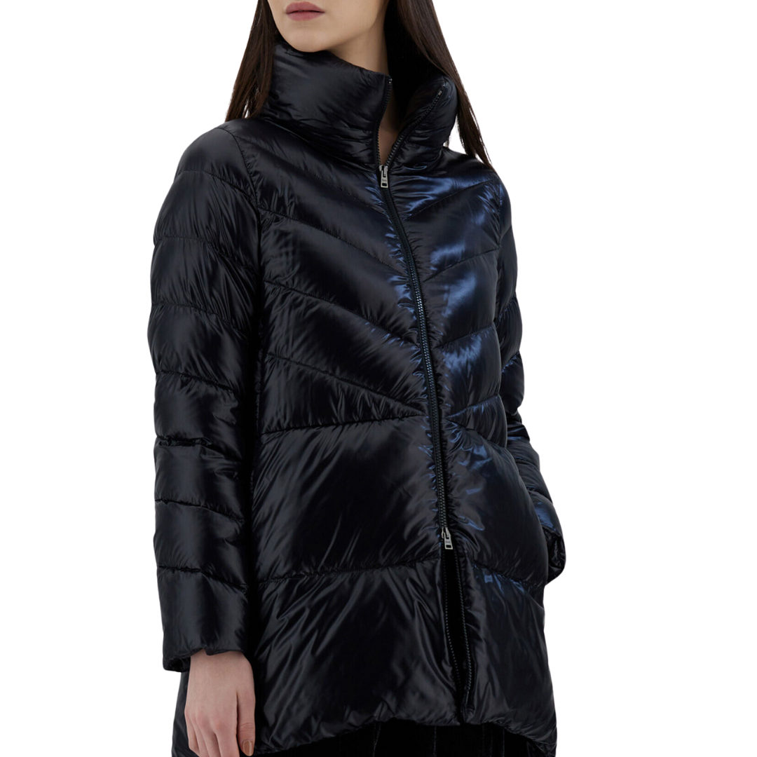 A-Shape Jacket in Black