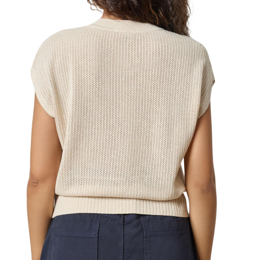 Short Sleeve Crewneck Sweater in Husk