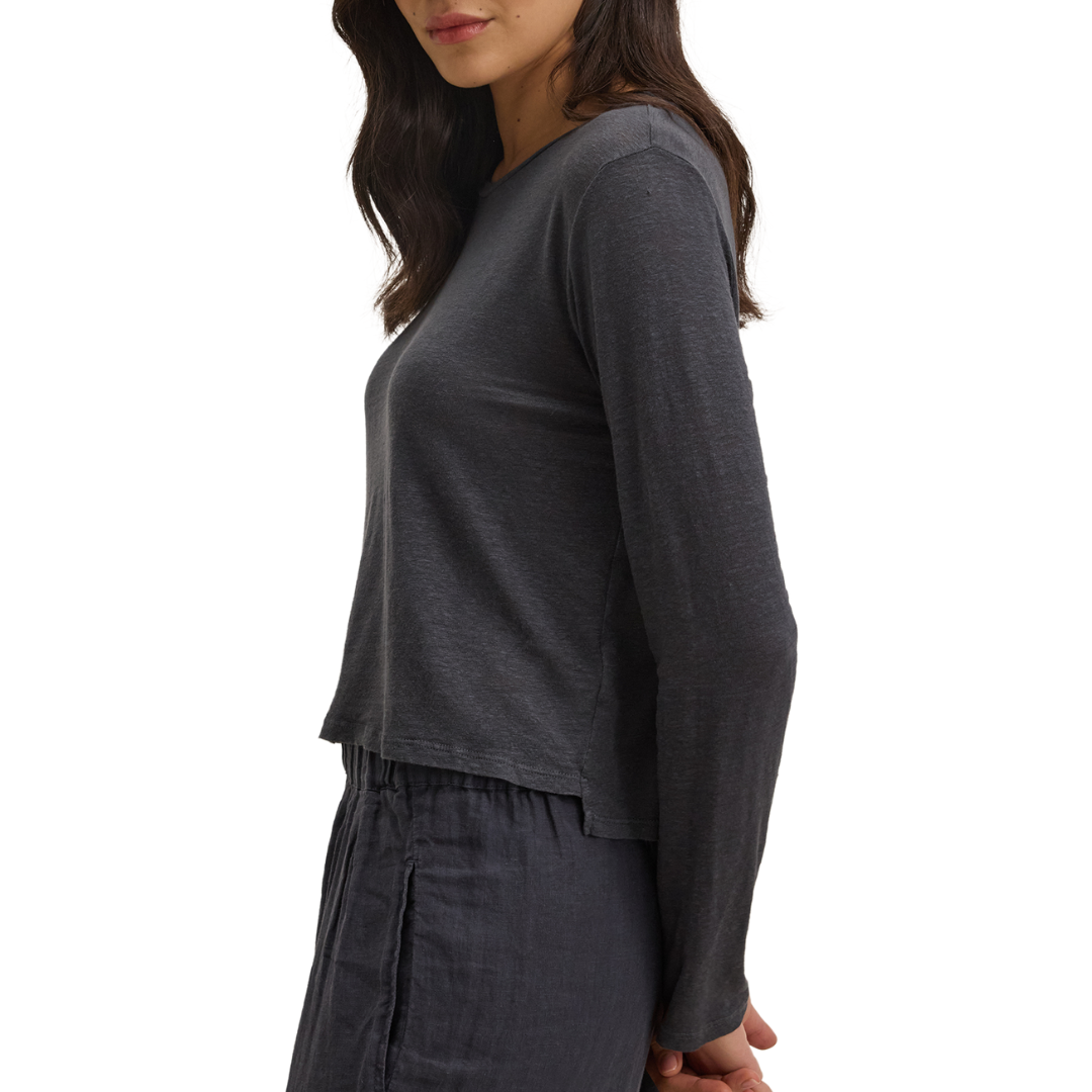 Kara Crew Neck Tee in Shadow