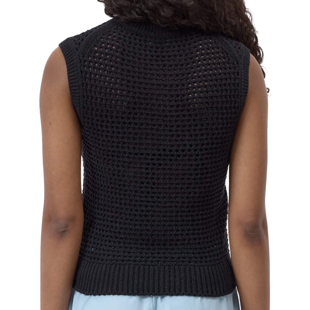 Crew Neck Vest in Black