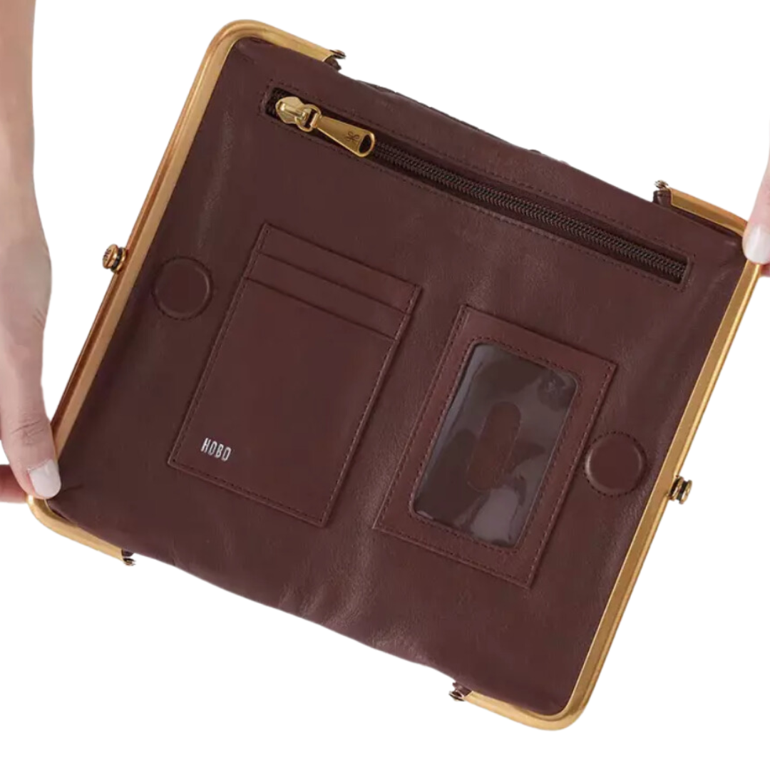 Lauren Clutch-Wallet in Pecan