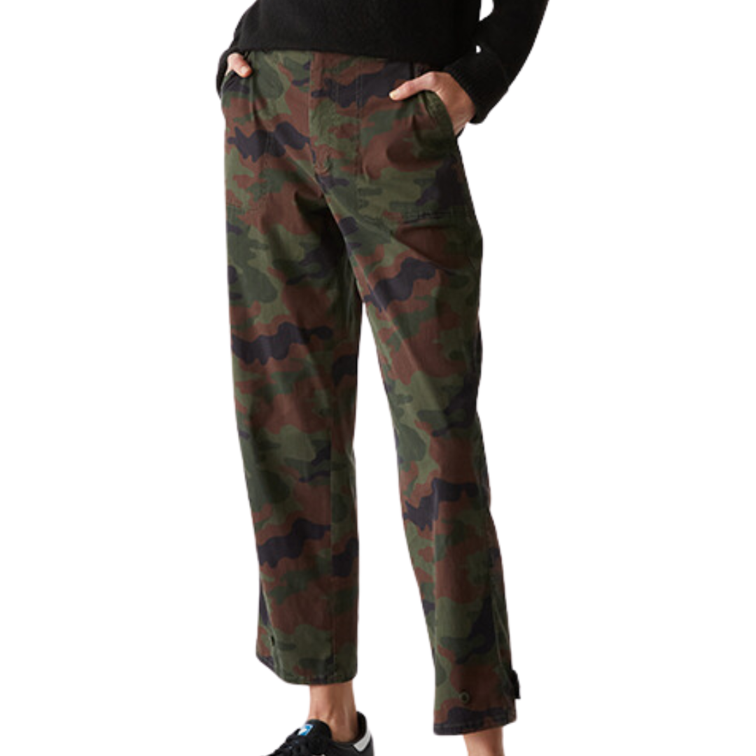 Maxine Twill Camo Convertible Pant in Olive Combo