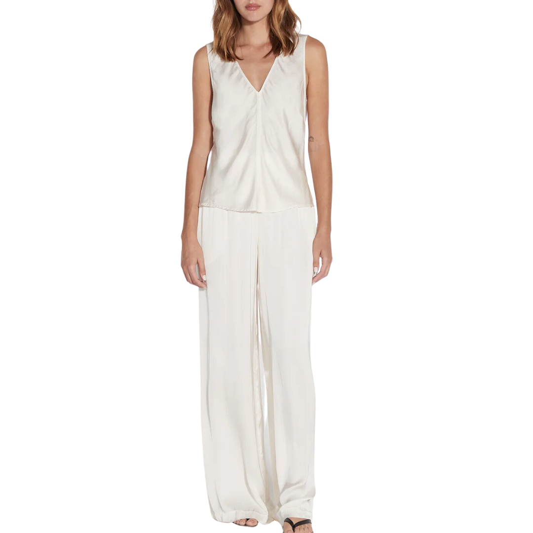 Leah Pant in Dirty White