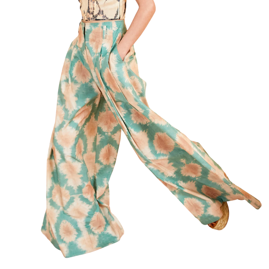 Ursula Pant in Calcite