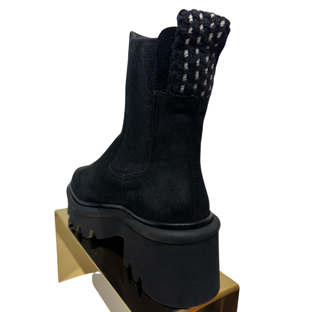 Lys Heeled Ankle Boots in Lux Black